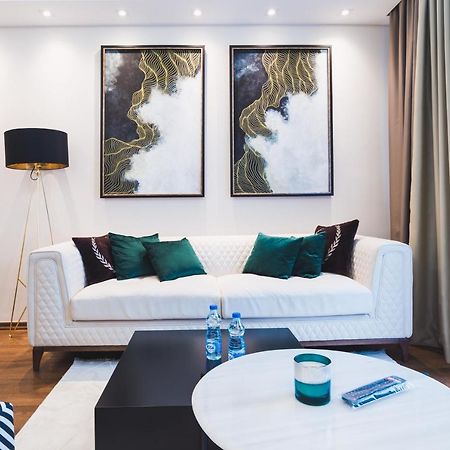 Majestic Apartment 雅戈丁那 外观 照片