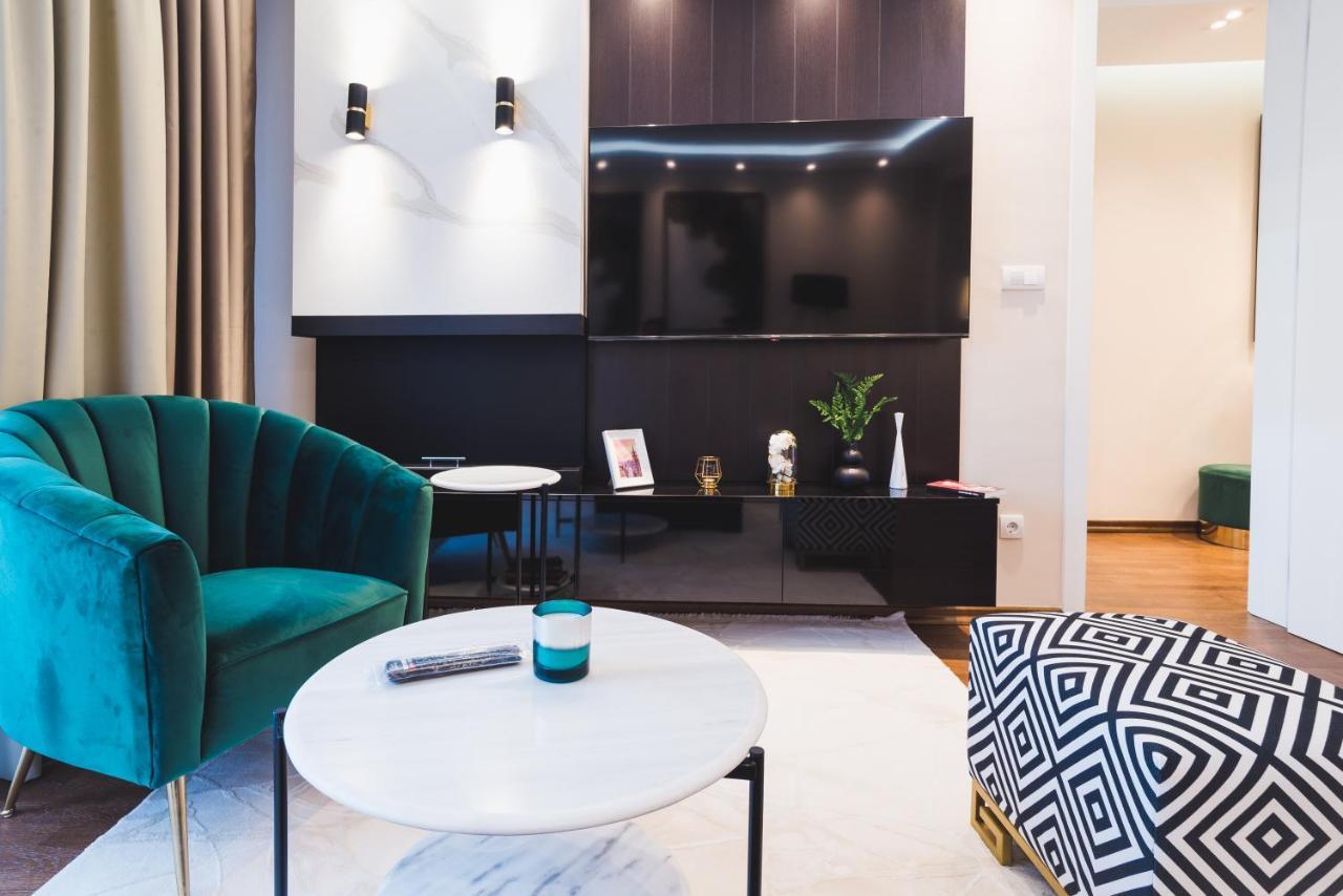 Majestic Apartment 雅戈丁那 外观 照片