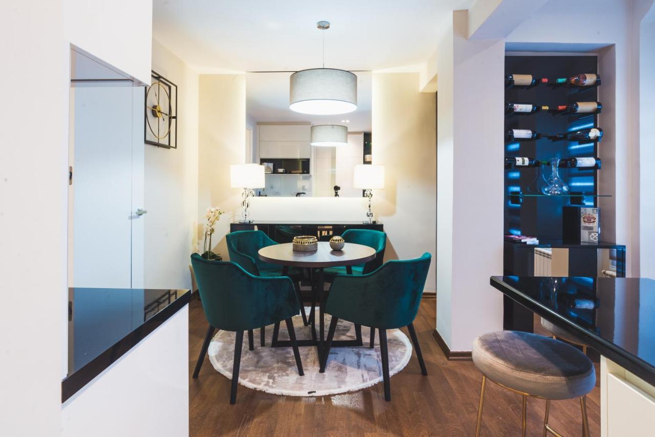 Majestic Apartment 雅戈丁那 外观 照片