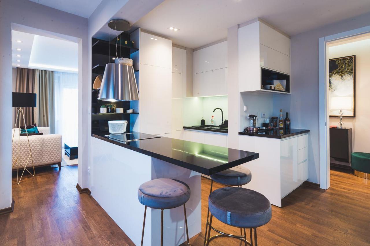 Majestic Apartment 雅戈丁那 外观 照片