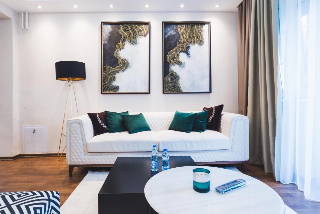 Majestic Apartment 雅戈丁那 外观 照片